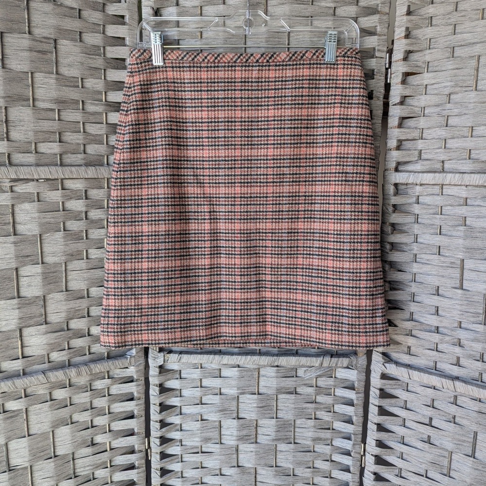 Talbots Tweed Mini Skirt Pink Plaid‎ Black Wool Blend 4P Classic Office Academia